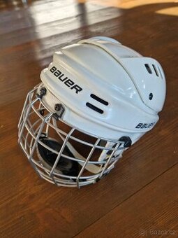 Dětská hokejová helma BAUER s košíkem 52/57