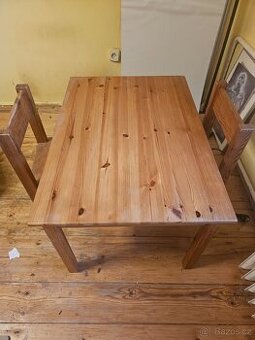 Stůl dětský Borovice + dvě židle