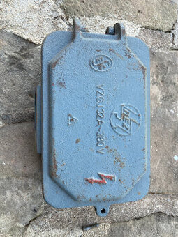 pojistková skřín fejfarka