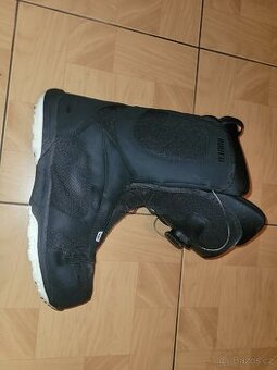 Snowboard boty 43, Head. rychlovázání