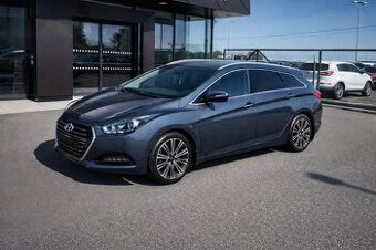 HYUNDAI  I40 1,7 CRDi 104 kw 7DCT v max. výbavě