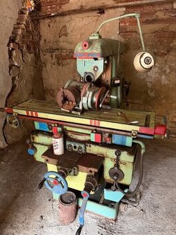 stroj frézka horizontální vertikální