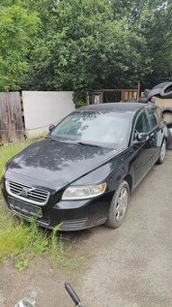 Volvo V50 na náhradní díly