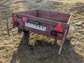 Přívěsný vozík Sport Jacht 120x120