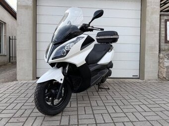 Kymco Downtown 125i, cz doklady