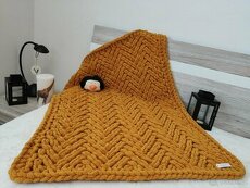 Pletená dětská deka hořčicová - 1