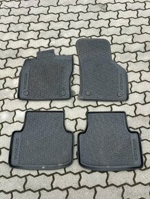 Originální gumové koberečky Škoda Octavia 3