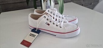 Plátěnky Tommy Hilfiger vel. 42 - 1
