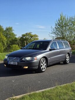 Volvo V70 2,4 D5 manuál