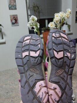 Keen seacamp Cnx, vel. 35...