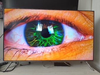 SUPER UHD 4K SMART TV SAMSUNG