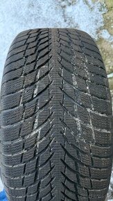 Zimní pneu Nokian 245/45 R19