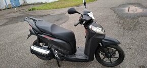 HONDA SH 300