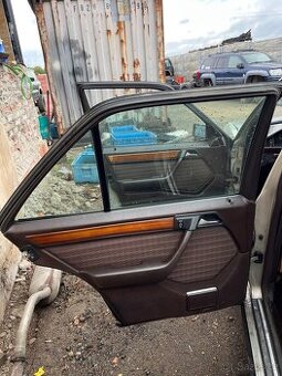 Dveře na Mercedes w124