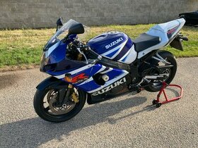 Rozprodam na nahradni dily SUZUKI GSX-R 1000 K3/K4