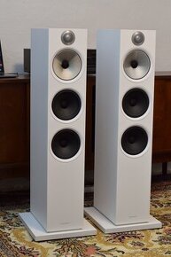Reproduktory Bowers & Wilkins 603 bílá