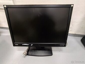 Monitor Beng E 900WA - 1