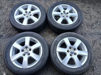 Prodám sadu ALU kol VW 195/55R15 letní