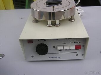 Laboratorní míchačka s ohřevem - 1