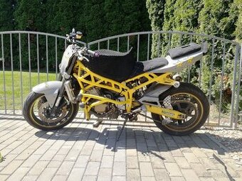 Stunt moto Kawasaki 636 2005