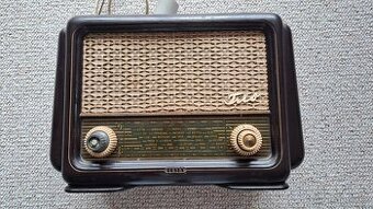 rádio Tesla