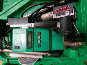 Leister Uniroof E zvárací automat na PVC strešné fólie
