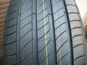 4ks Michelin Primacy4 225.45.17 Octavia