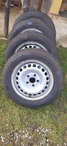 Prodám nové zimní pneu 205/65 R16C BF Goodrich