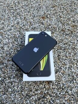 iPhone SE 2020 128GB - baterie 100%