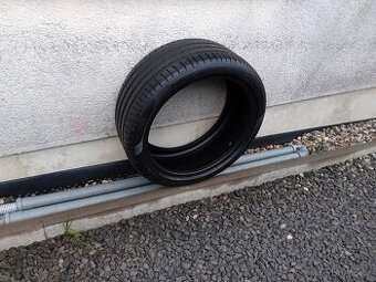 1x letní pneu Pirelli 225/40 r18