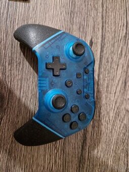 Prodám bezdrátový ovladač k Nintendu switch