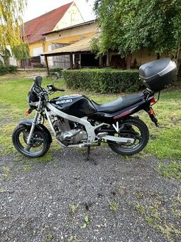 Suzuki GS 500