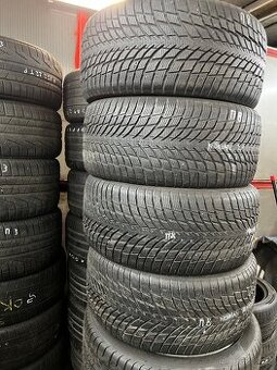 Nokian 245/35 r20 zimní