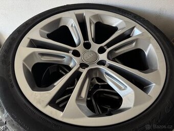 5x112 R19 ORIGINAL AUDI sada s pneu