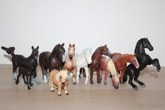 Figurky koní Schleich 11