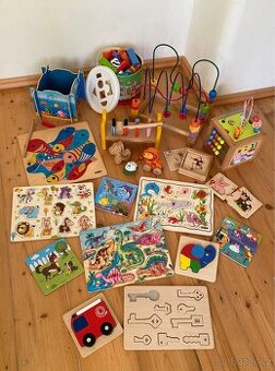 Velký set dřevěných dětských hraček