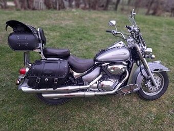 Suzuki Volusia 800