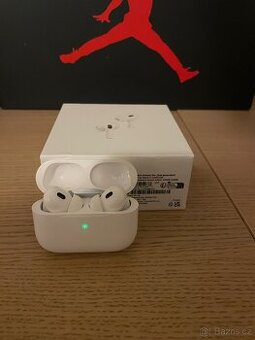 Apple AirPods Pro 2.