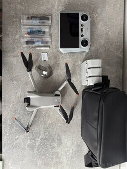 DJI 3 mini fly more combo