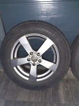 Alu kola 5x114,3 r 17 obutá zimní