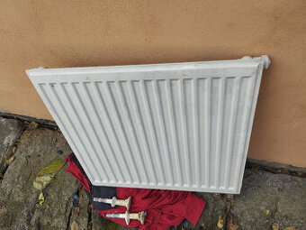prodám radiátor Radik VK typ 10 600x600 mm