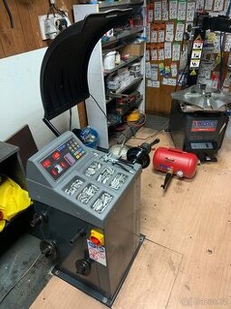 Vybavení pneuservisu, autodílny, servisu