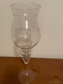 obří sklenice , číše