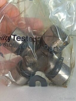 Hyundai H1 H100 křížový člen hnacího hříídele u kardanu