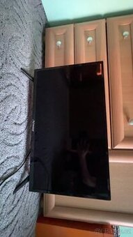 malá televize značky Strong