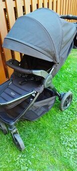 Kočárek + příslušenství