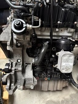 Motor Vw T5 CAAC 2.0 TDI 103KW Výborný stav 110tis.km