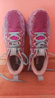 Bezecke boty zn.Asics