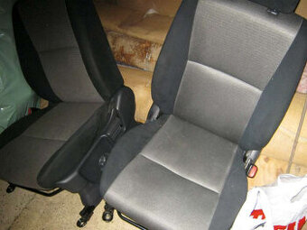 suzuki grand vitara sedaky