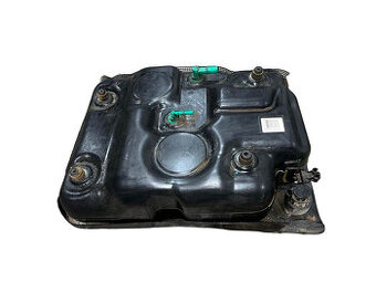 AdBlue nádrž pasivní 4L0131877C Audi Q7 4L FL r.v. 2011